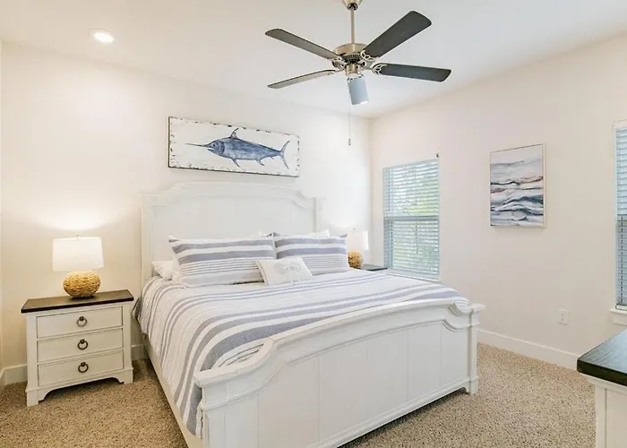 Lind Haven At Sweet Retreat By Collection Holiday home Pensacola