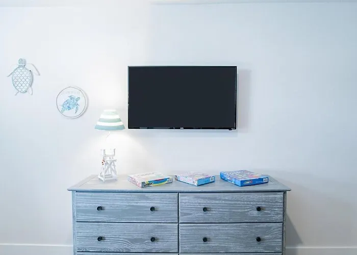 Lind Haven At Sweet Retreat By Collection Pensacola